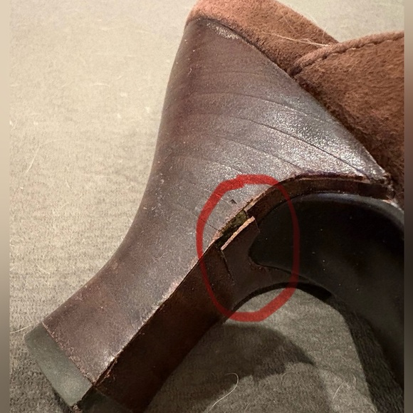 Brown Suede Women's Clogs (size 10) - Picture 7 of 7